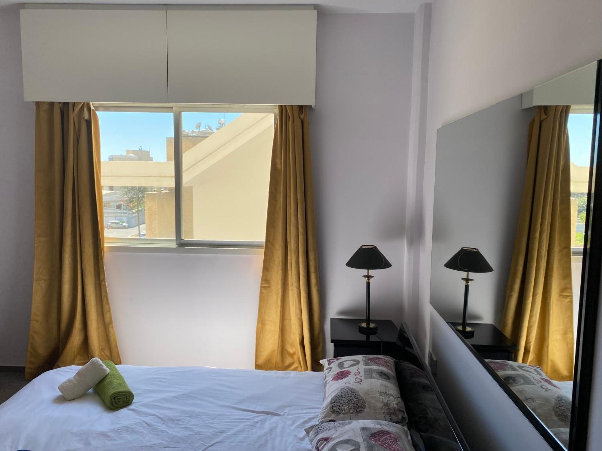 Private Room In A Shared Flat At Best Location Limassol Exterior foto